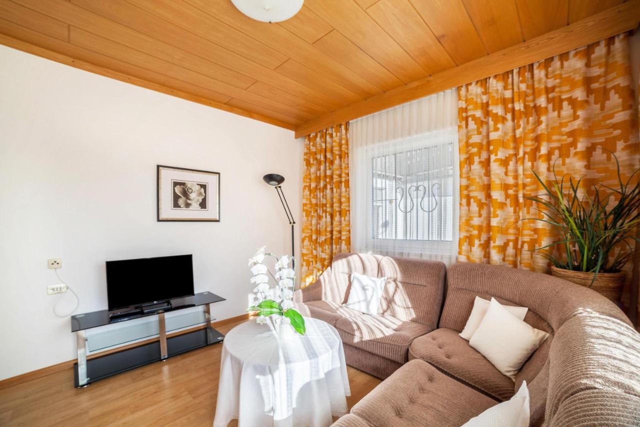 Residence Pichler Apartment 8 Sankt Leonhard in Passeier Buitenkant foto