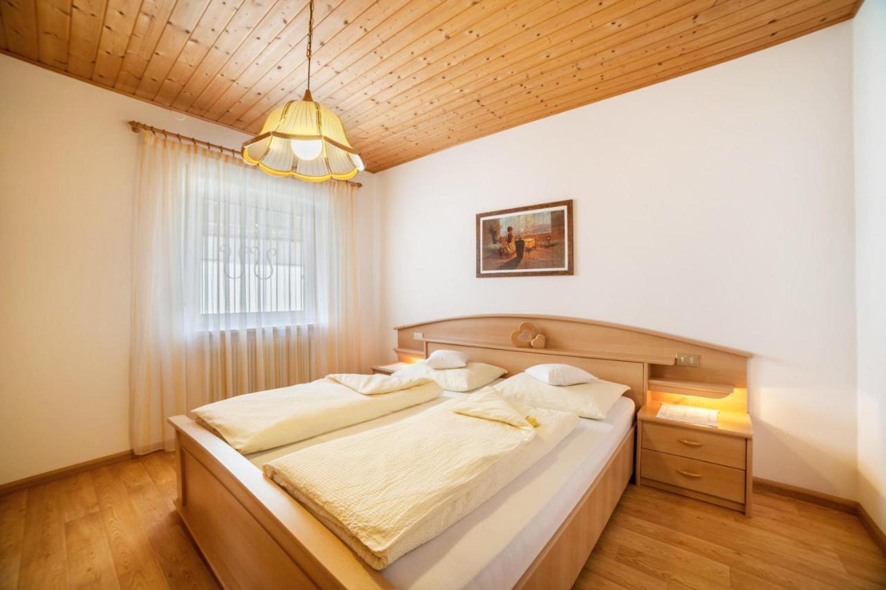 Residence Pichler Apartment 8 Sankt Leonhard in Passeier Buitenkant foto